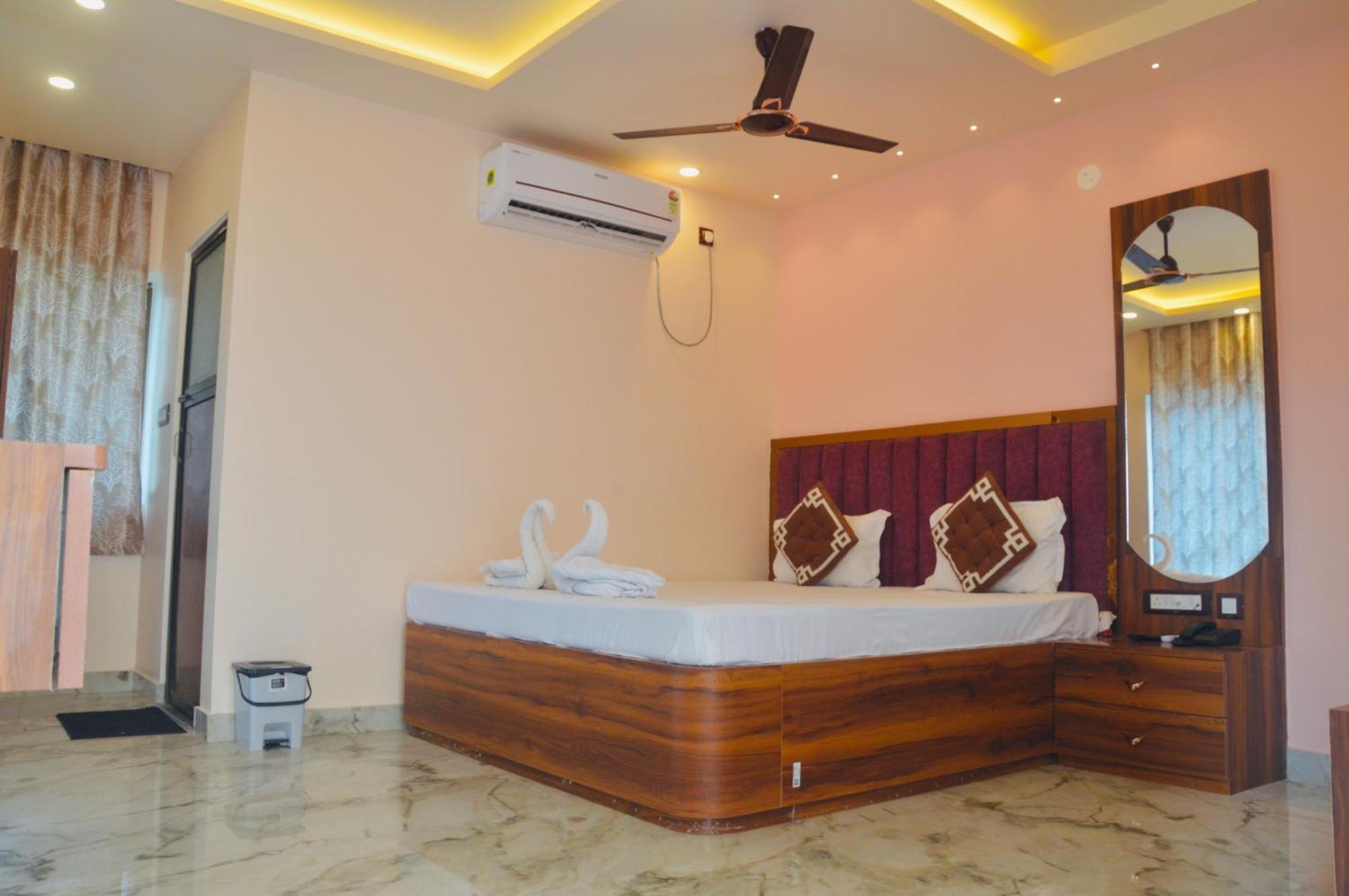 Tropicana Beach Resort, Mandarmani Exterior foto